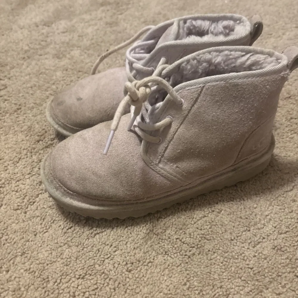 Ugg Youth Neumel Boots Purple Lavender Size 3 Kids Used With Box